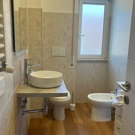 Apartment Romeactually Casa Turistica